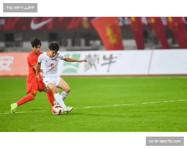 熊猫杯对手针对性布防效果明显 破解密集防守成国足重要课题